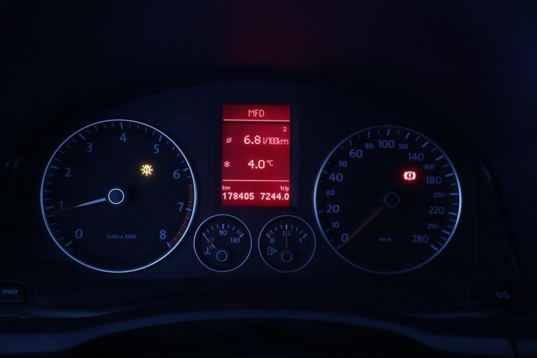 VOLKSWAGEN Scirocco 2009