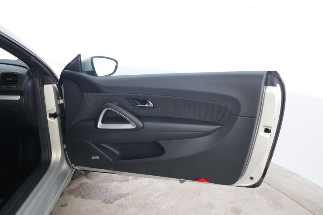 VOLKSWAGEN Scirocco 2009