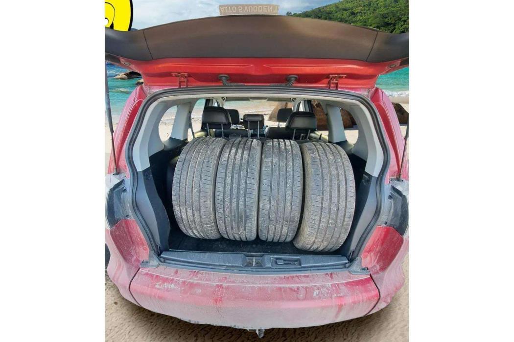 MITSUBISHI Outlander 2010