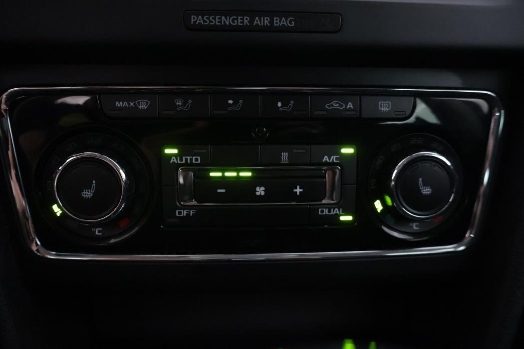 SKODA Superb 2014