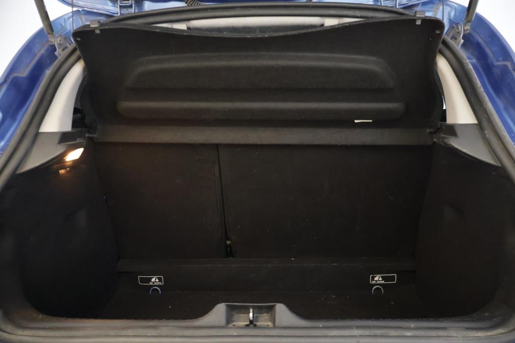 RENAULT Clio 2015