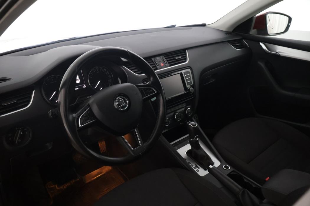 SKODA Octavia 2016
