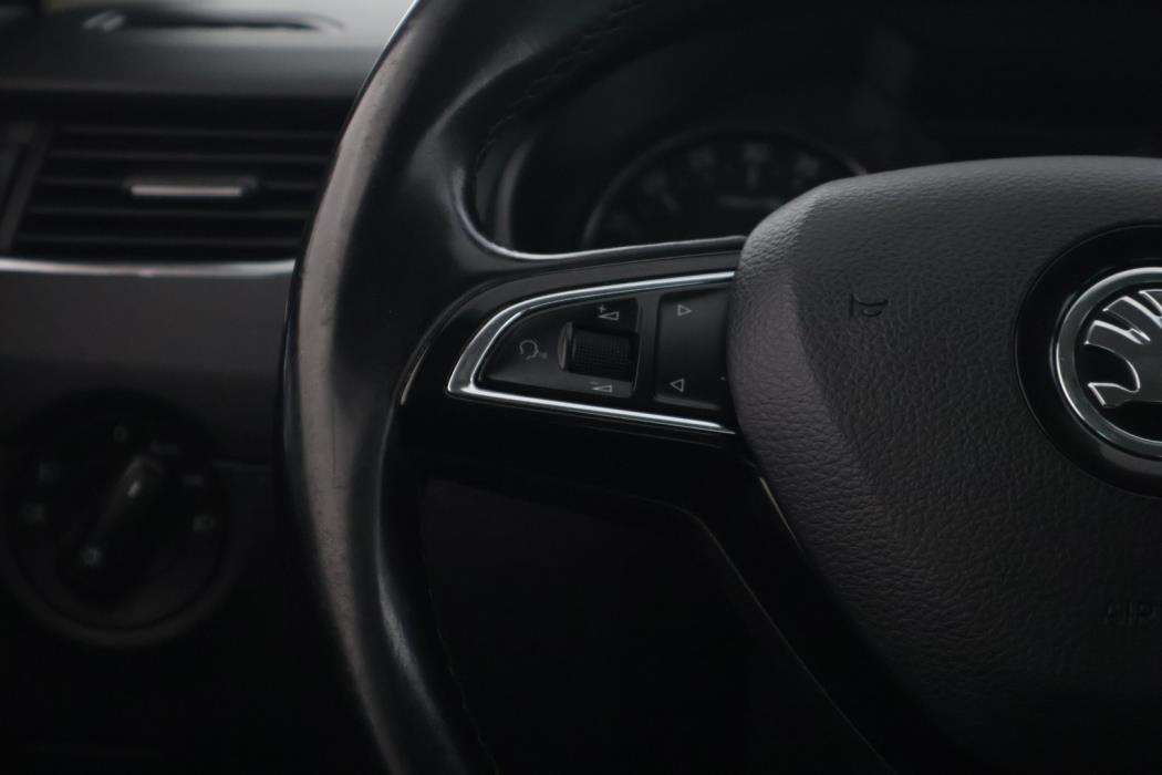 SKODA Octavia 2016
