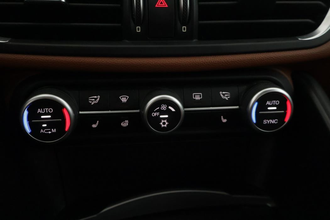ALFA ROMEO Giulia 2017