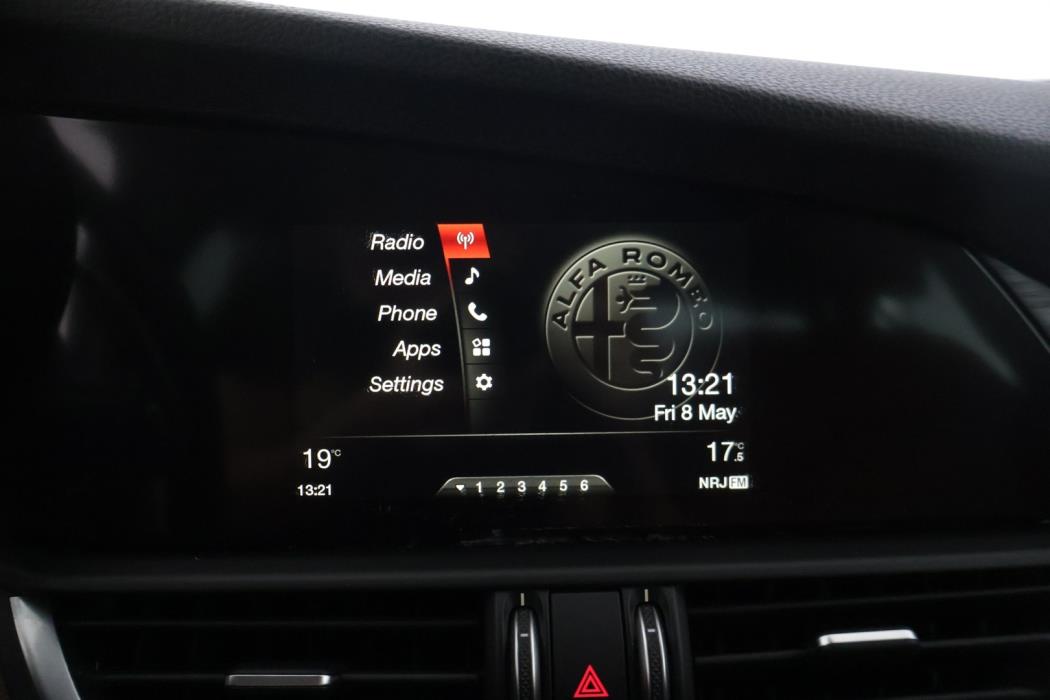 ALFA ROMEO Giulia 2017