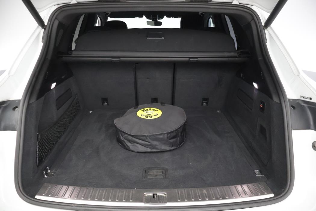 PORSCHE Cayenne 2018