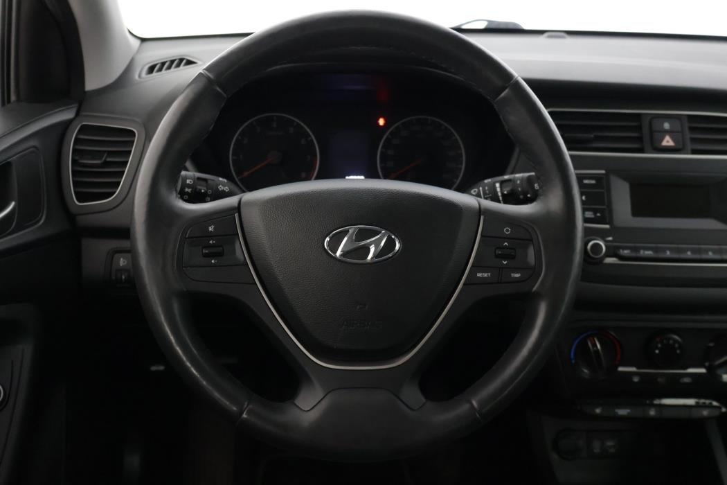 HYUNDAI i20 Hatchback 2019