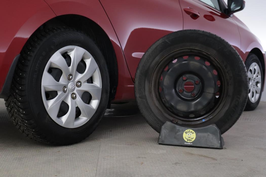 HYUNDAI i20 Hatchback 2019