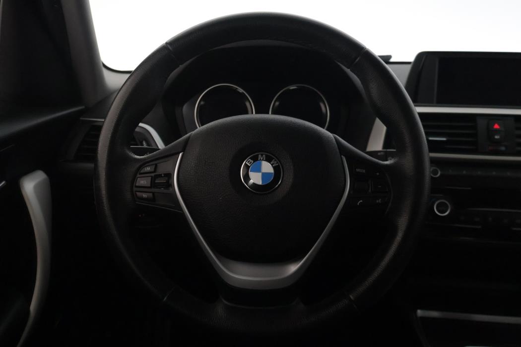 BMW 118 2018