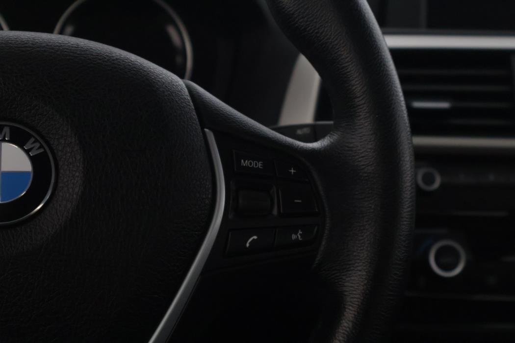 BMW 118 2018