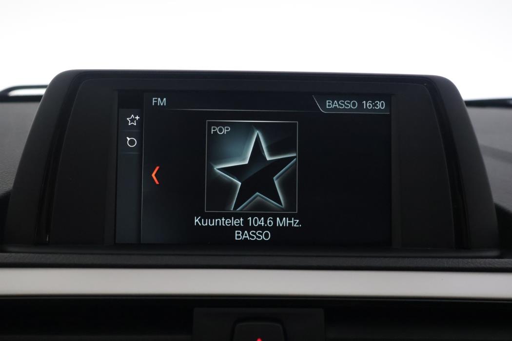 BMW 118 2018