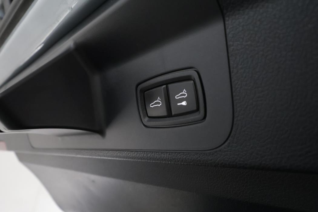 PORSCHE Panamera 2019