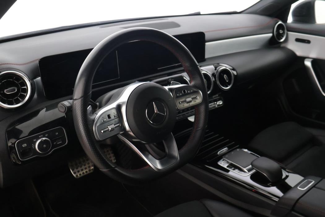 MERCEDES-BENZ CLA 2020