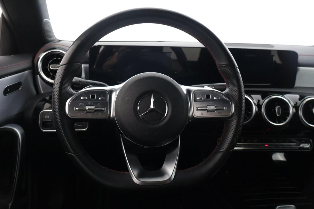 MERCEDES-BENZ CLA 2020