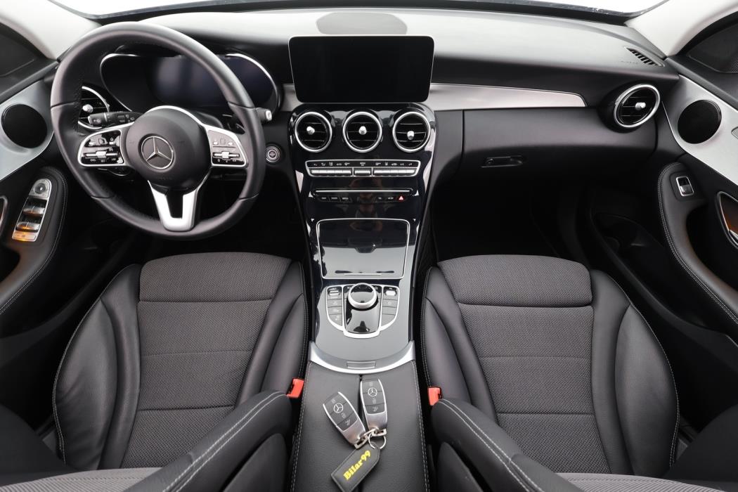 MERCEDES-BENZ C 2020