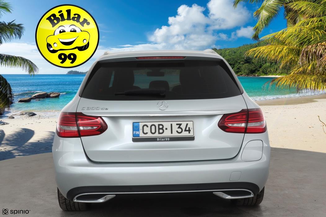 MERCEDES-BENZ C 2020