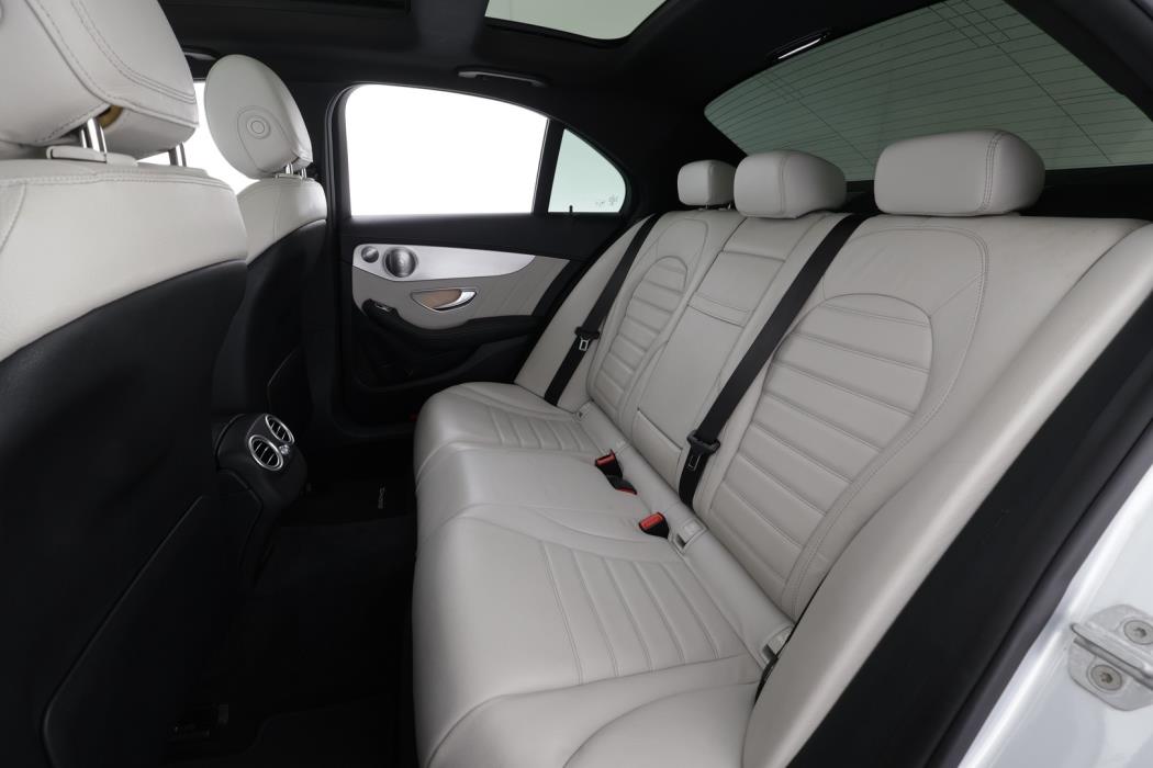 MERCEDES-BENZ C 2016