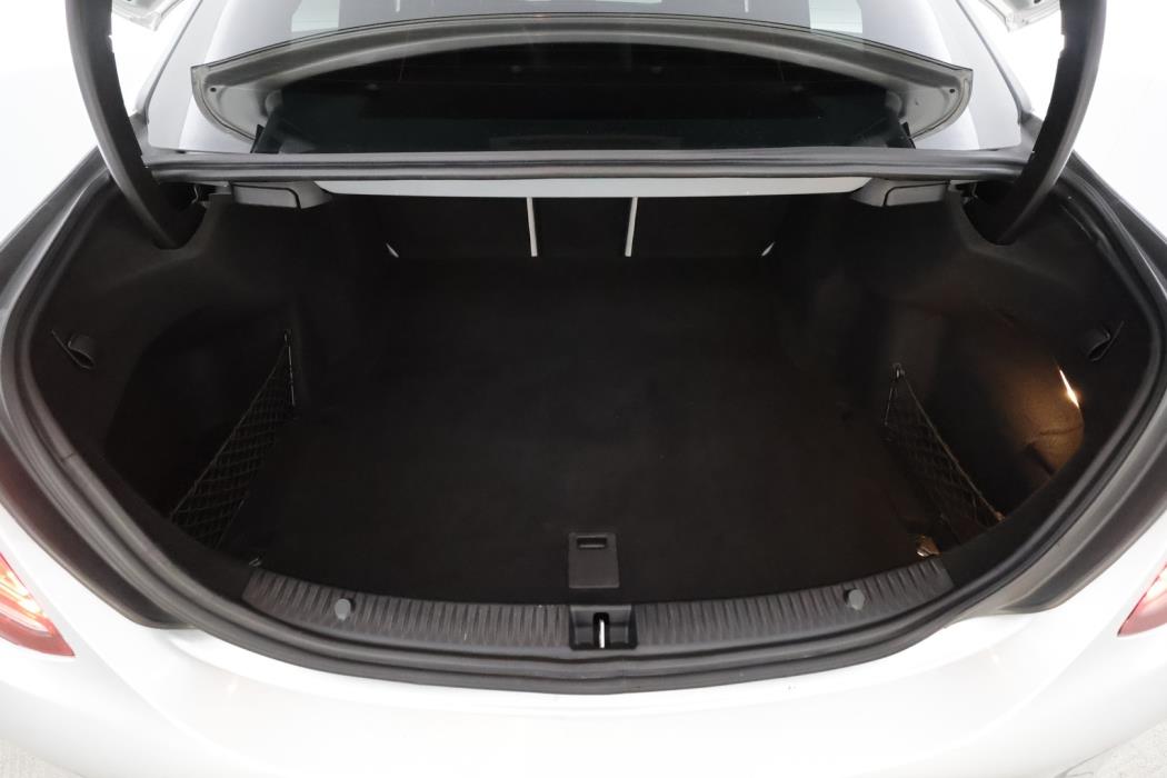 MERCEDES-BENZ C 2016