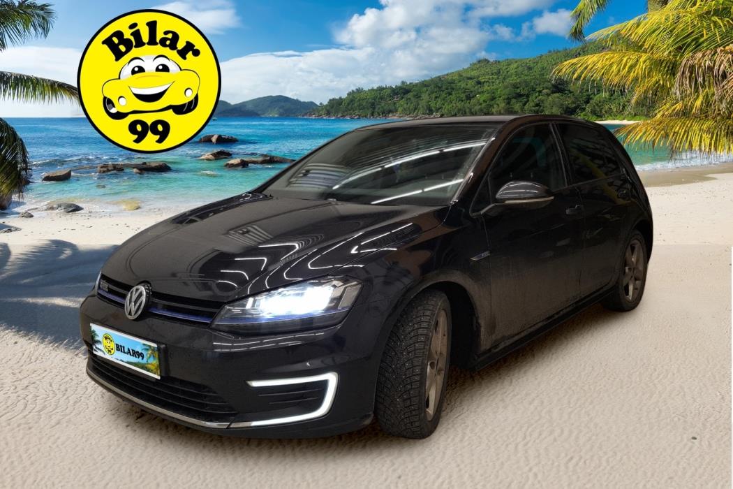 VOLKSWAGEN Golf 2015