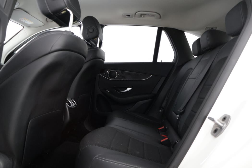 MERCEDES-BENZ GLC 2021