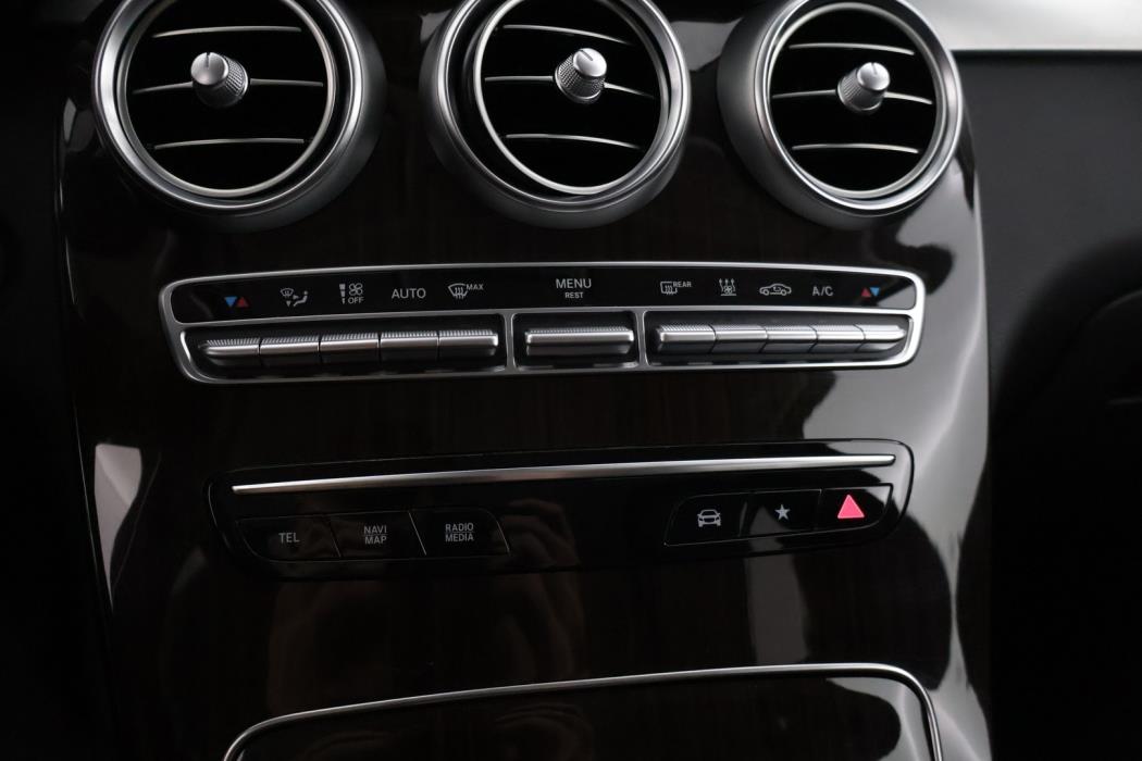 MERCEDES-BENZ GLC 2021