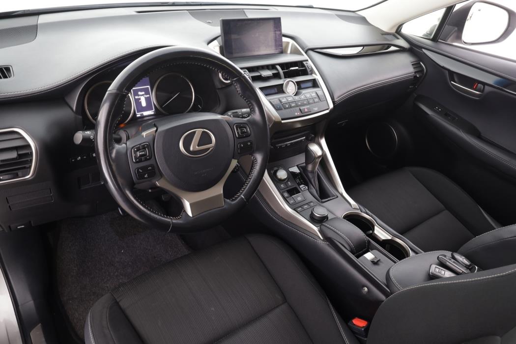 LEXUS NX 2016