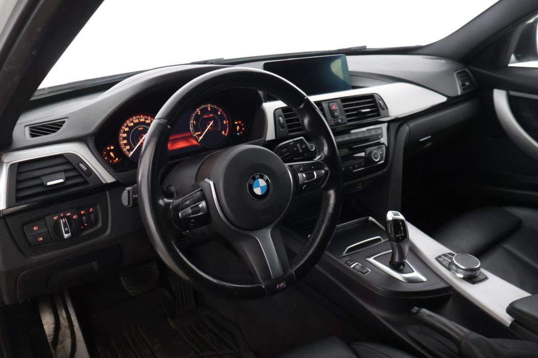 BMW 320 2018
