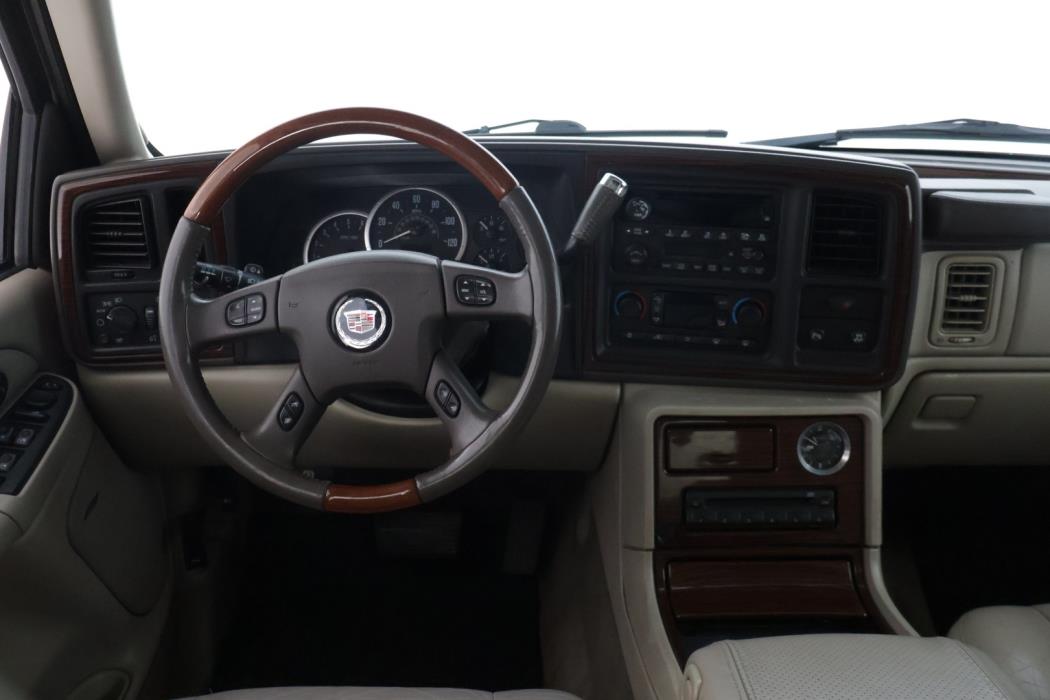 CADILLAC Escalade 2005