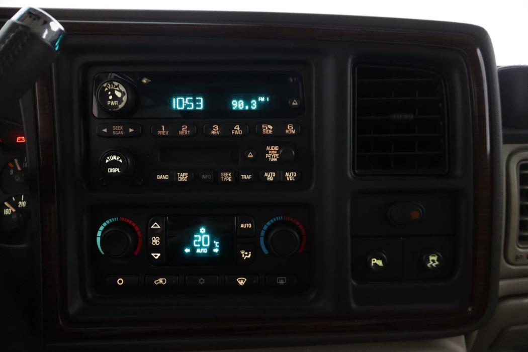 CADILLAC Escalade 2005