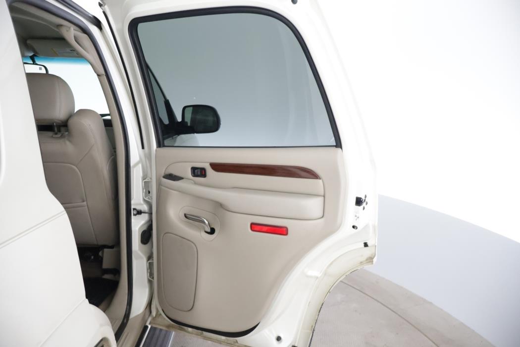 CADILLAC Escalade 2005