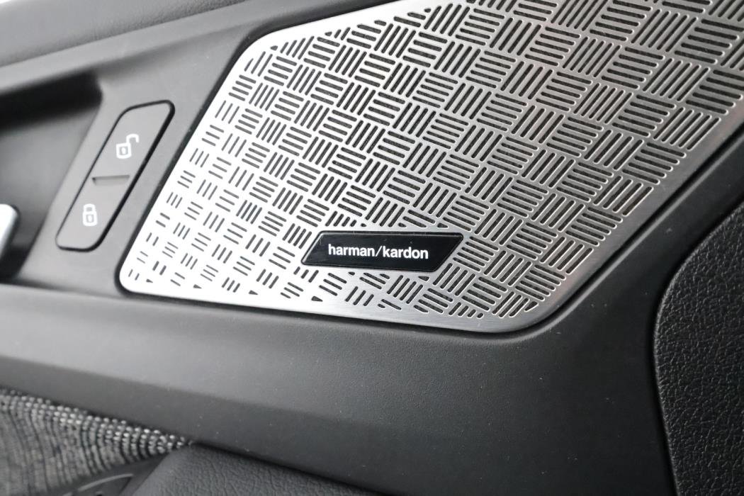BMW 225 2023