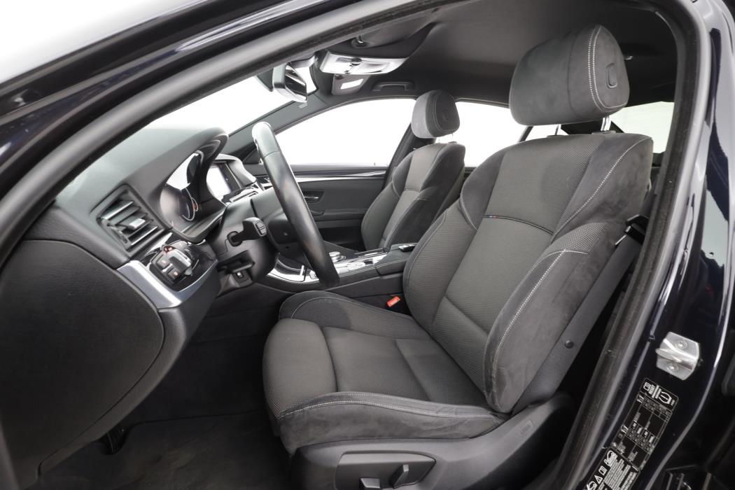 BMW 520 2015