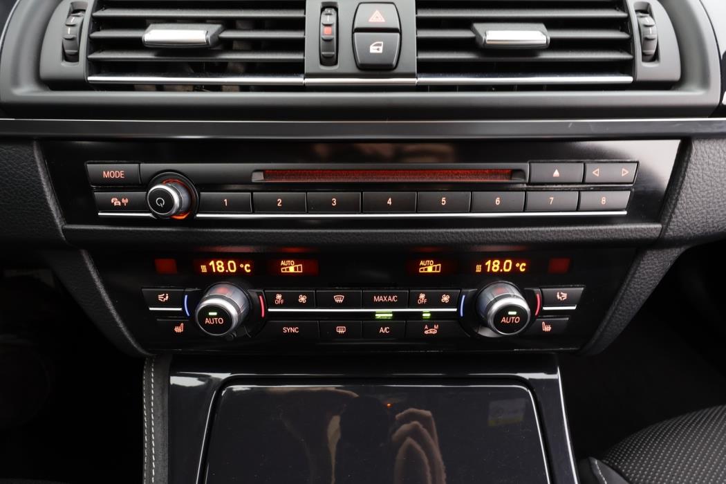 BMW 520 2015