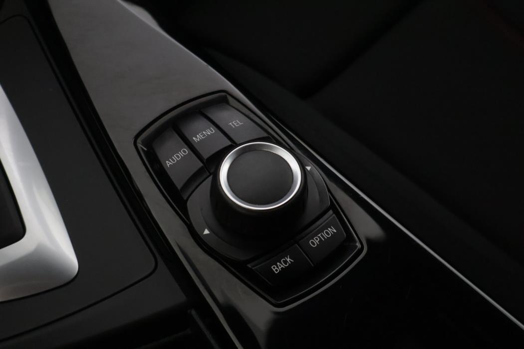 BMW 320 2013