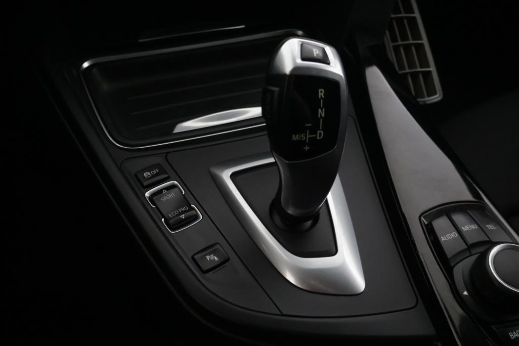 BMW 320 2013