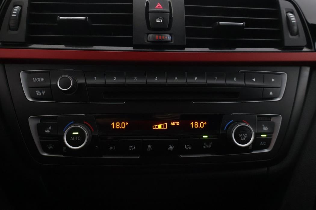 BMW 320 2013
