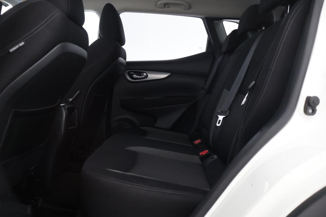 NISSAN Qashqai 2017