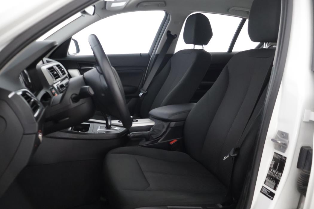 BMW 118 2018
