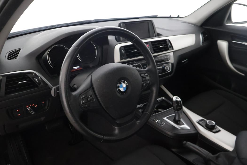 BMW 118 2018