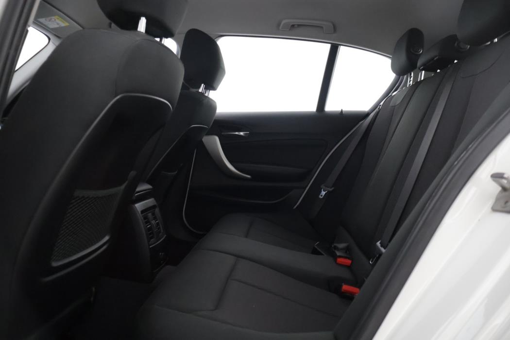 BMW 118 2018