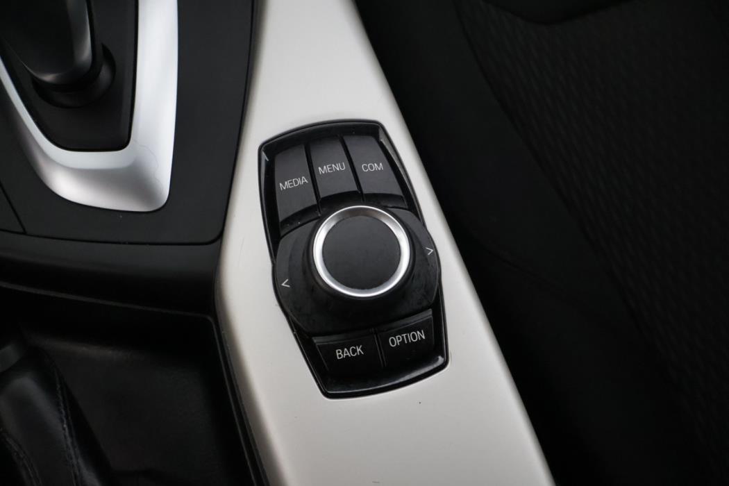 BMW 118 2018
