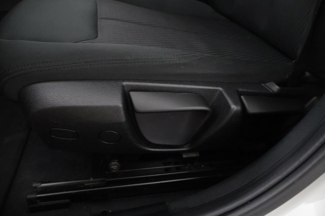 BMW 118 2018
