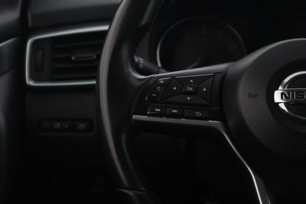 NISSAN Qashqai 2018