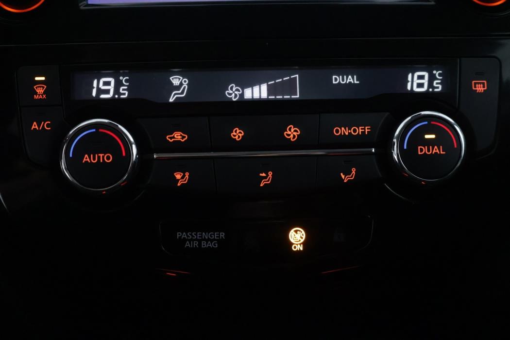 NISSAN Qashqai 2018