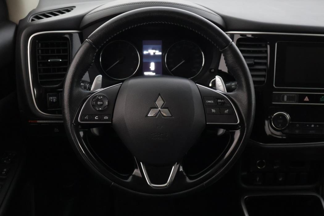 MITSUBISHI Outlander 2019