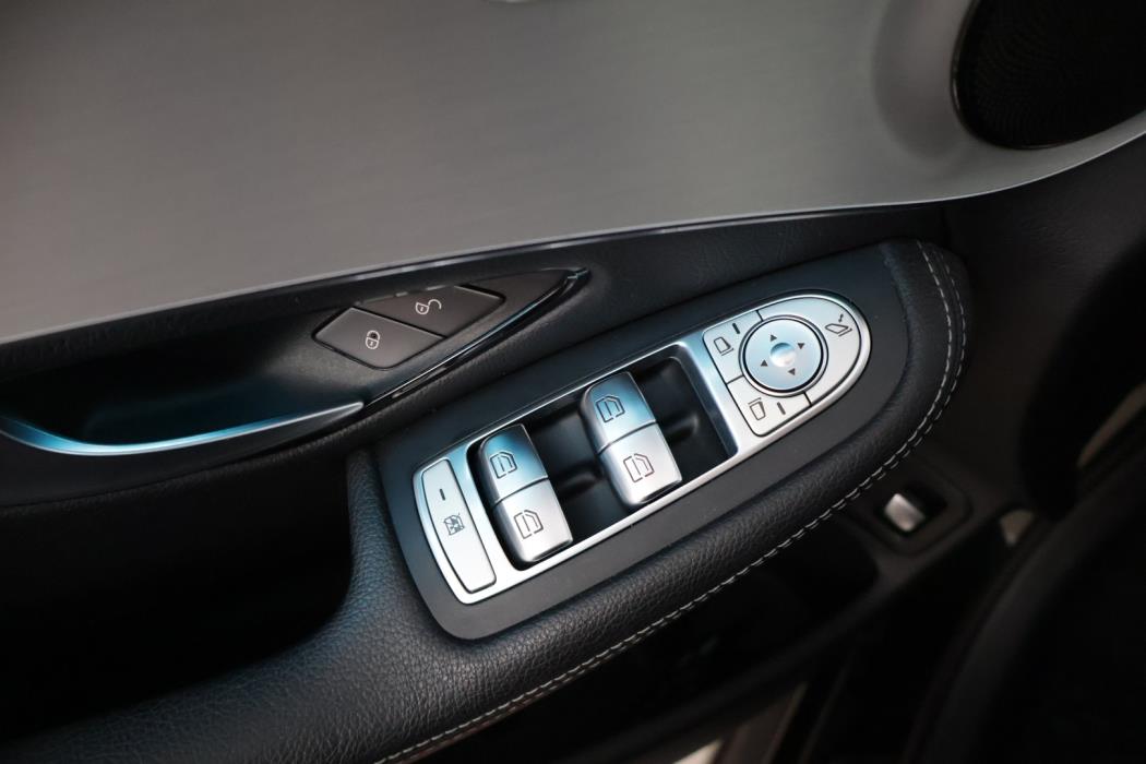 MERCEDES-BENZ GLC 2018