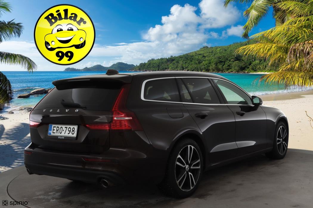 VOLVO V60 2020