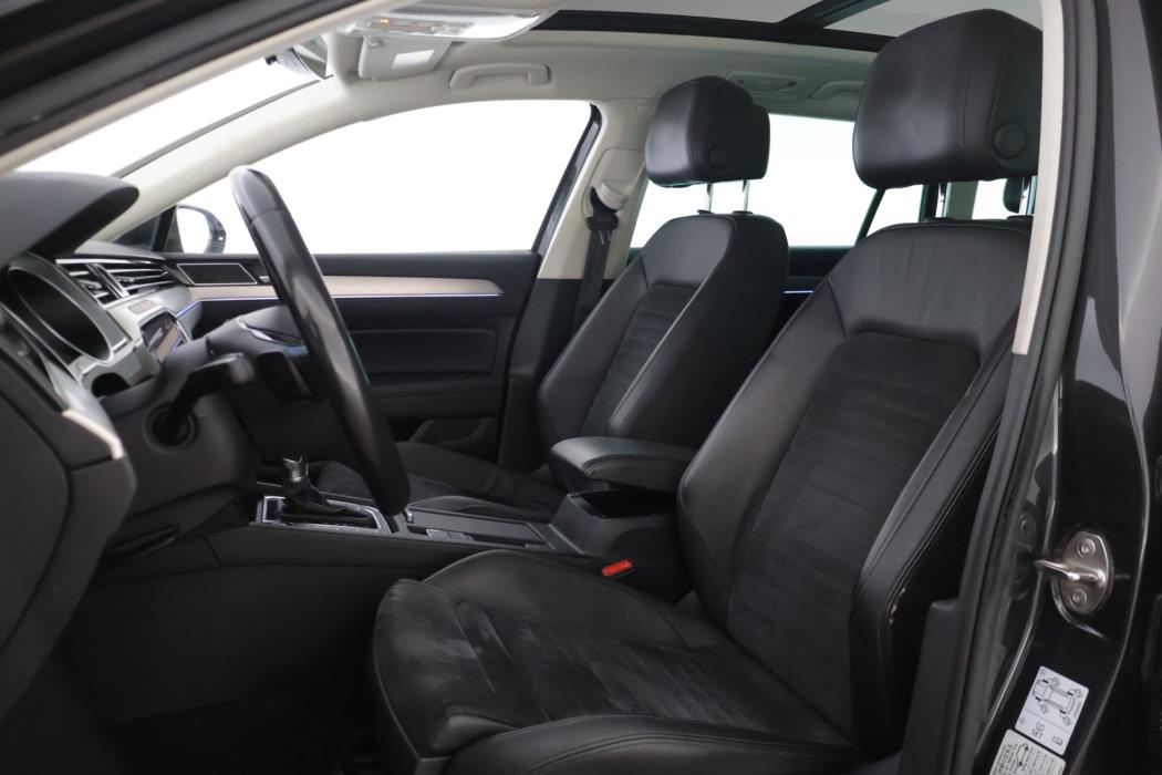 VOLKSWAGEN Passat 2018