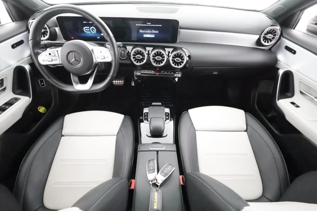 MERCEDES-BENZ A 2020