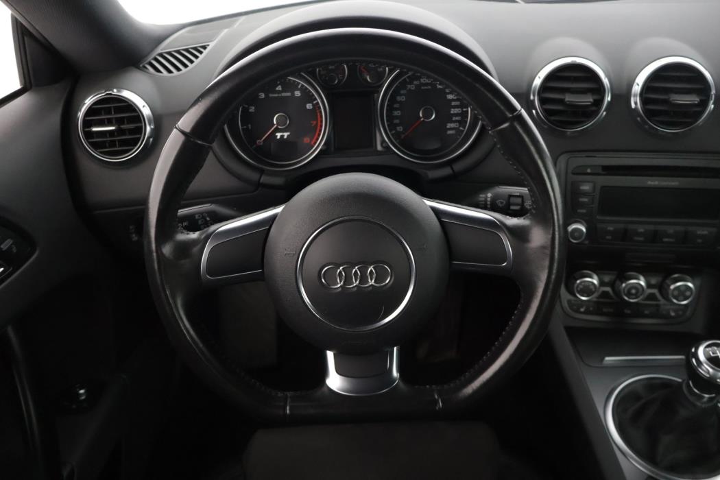 AUDI TT 2011